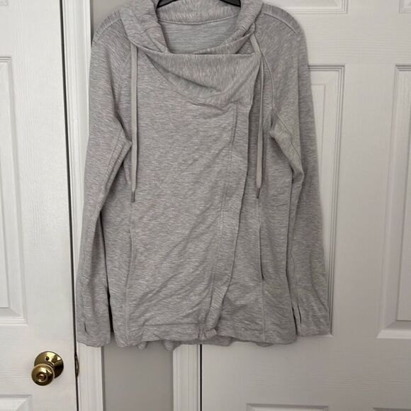 Lululemon coast easy wrap jacket size 8 - Picture 1 of 4